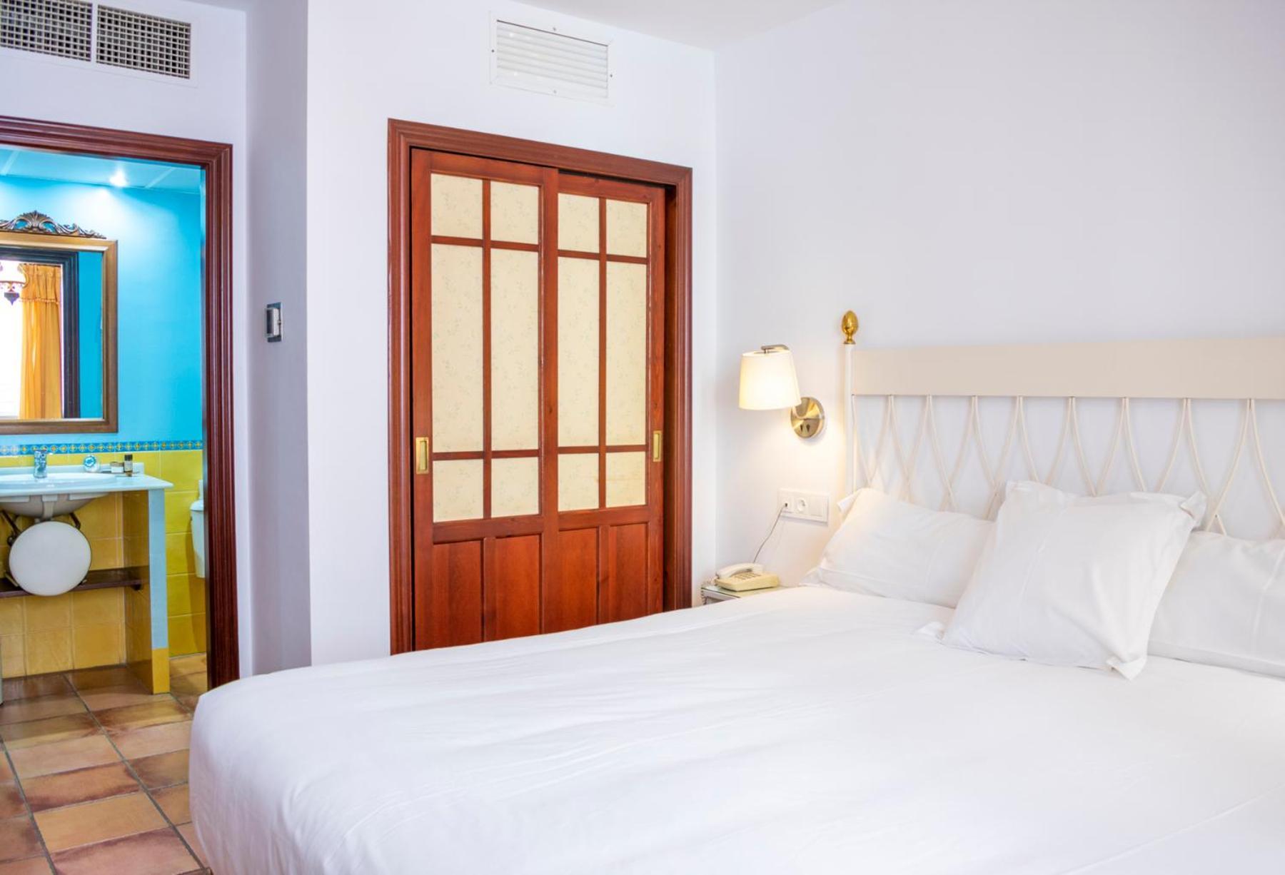 Hotel Veracruz Utrera Ngoại thất bức ảnh